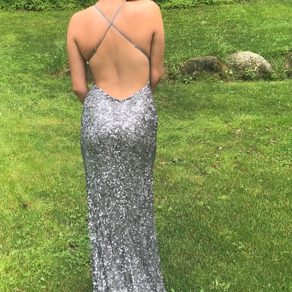 SCALA x back sequin dress - Picture 3 of 8